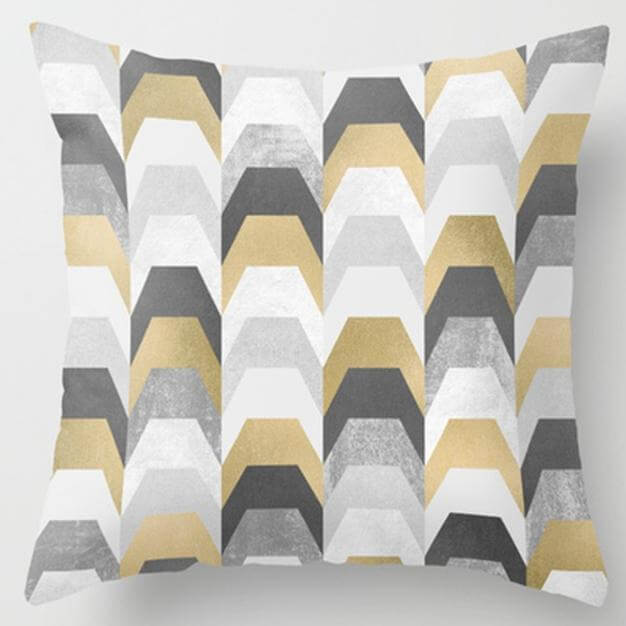 Irregular Triangle Pattern Pillow Cases