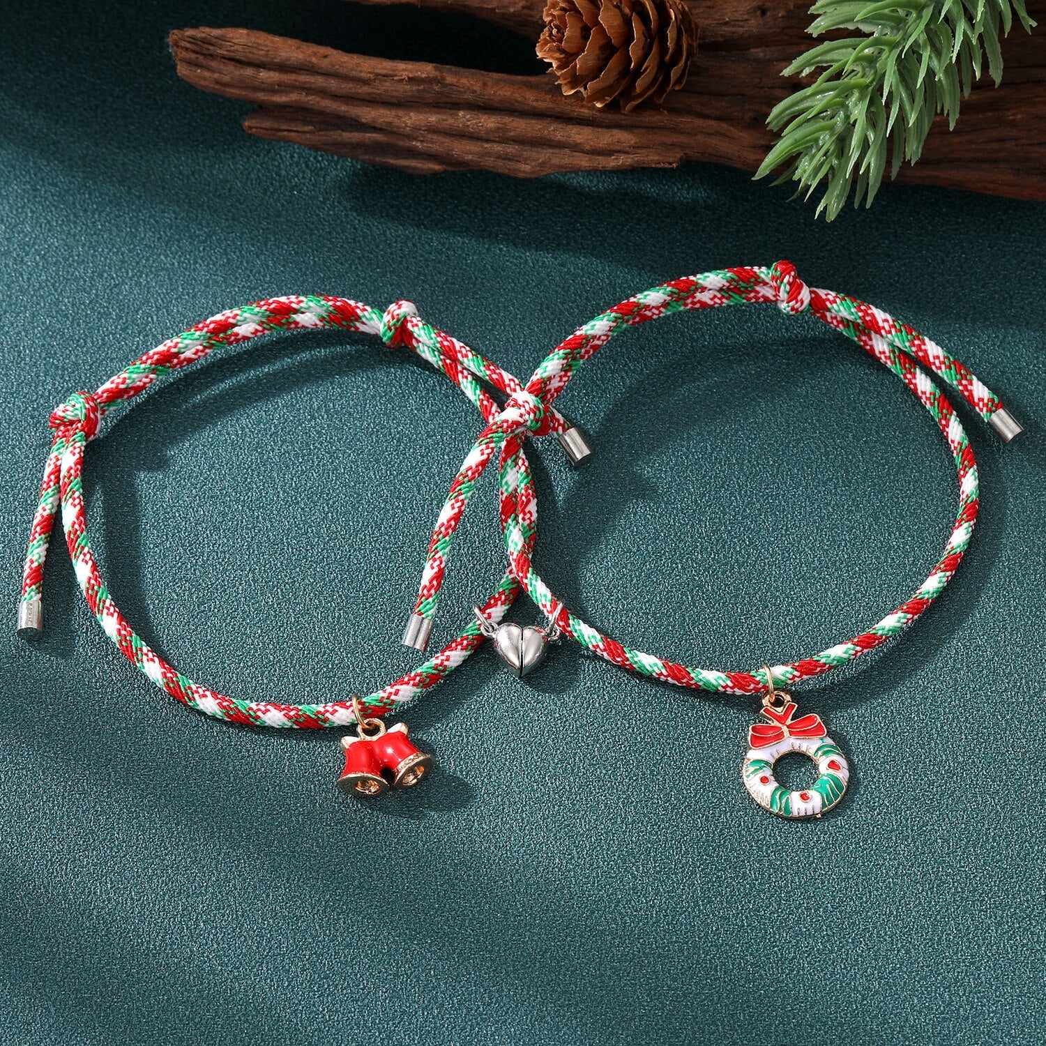 Holiday Hugs Magnetic Bracelet