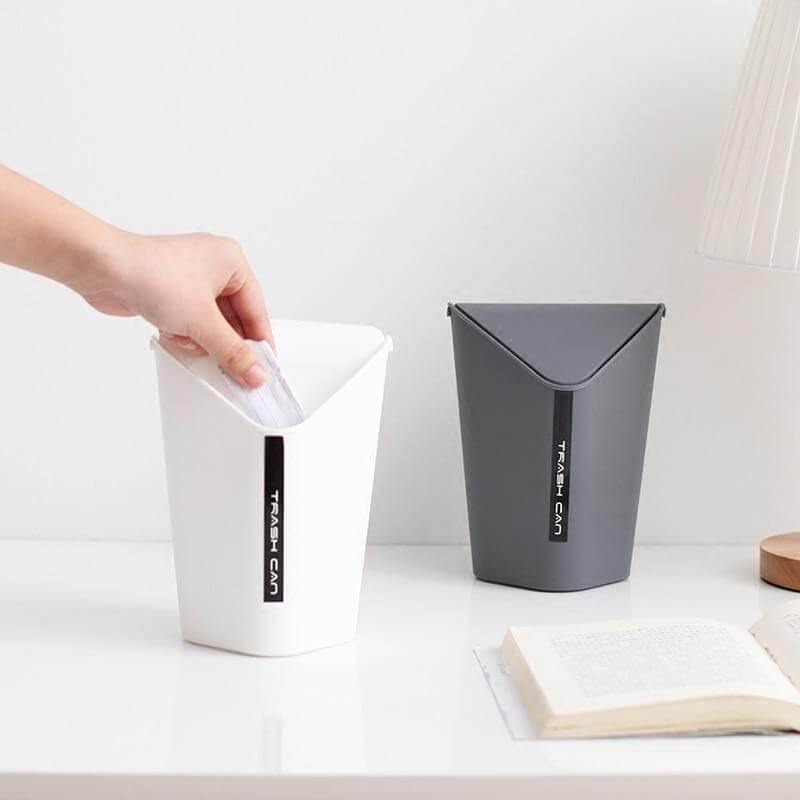 Creative Modern Home Use/Office Desktop Mini Plastic Trash Can