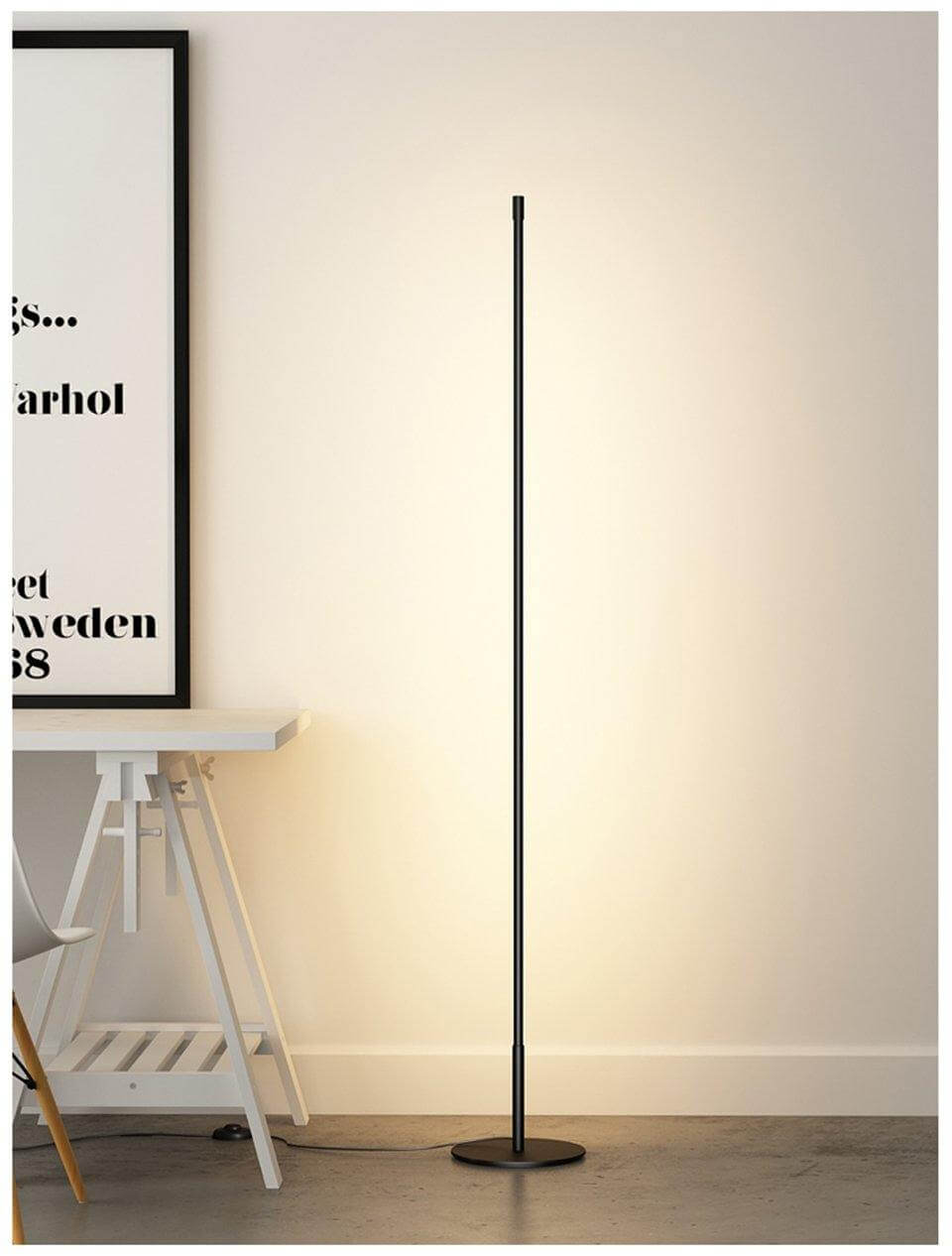 Elegant Vertical Atmospheric Floor Lamp