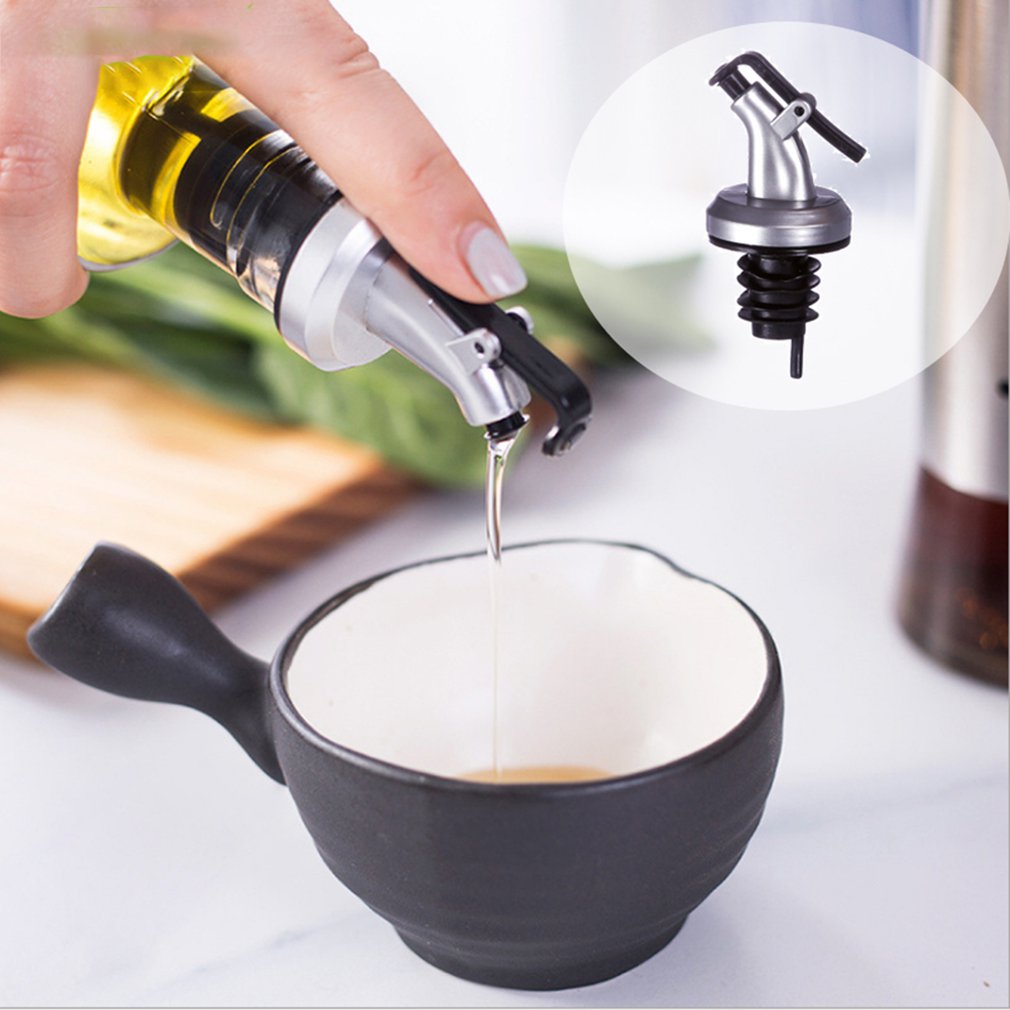 Compact Bottle Oil Dispenser Nozzle