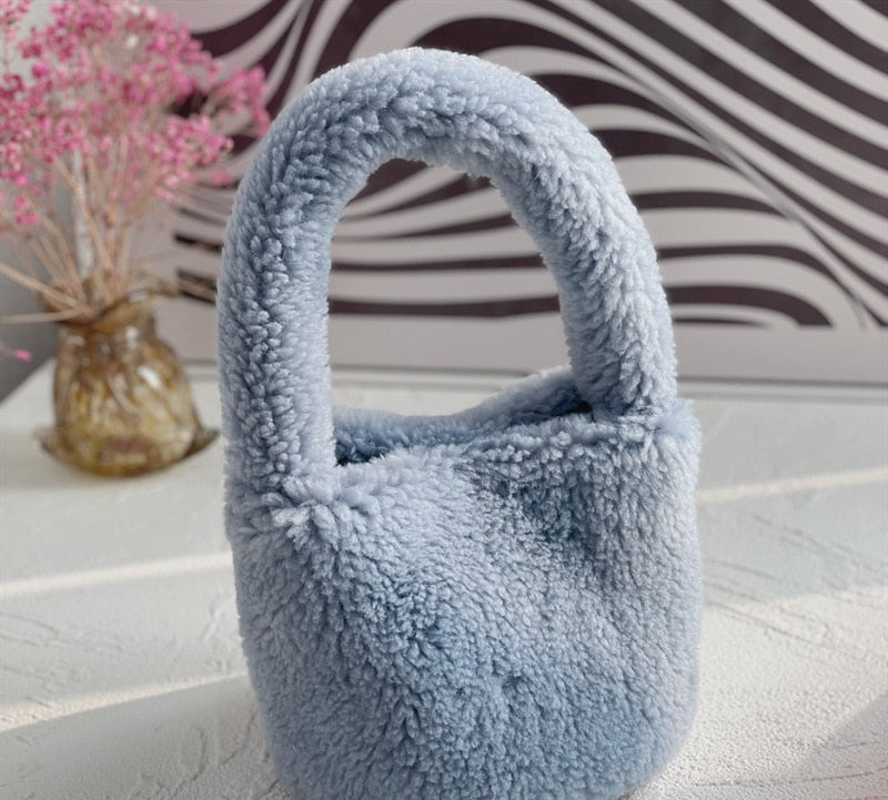 Cuddly Plush Mini Bucket Bag