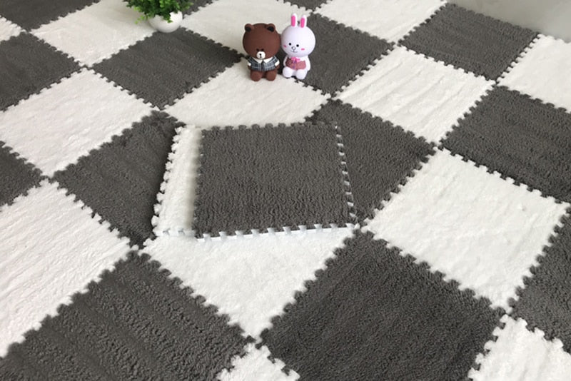 DIY Winter Plush Puzzle Mat