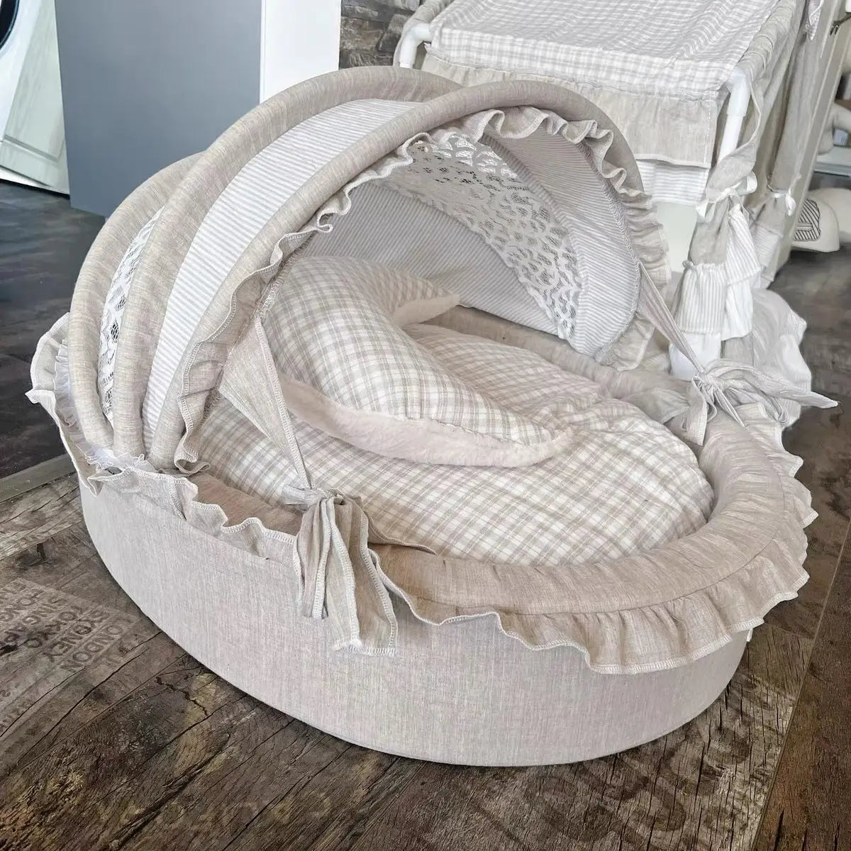 Cozy Throne Deluxe Pet Bed