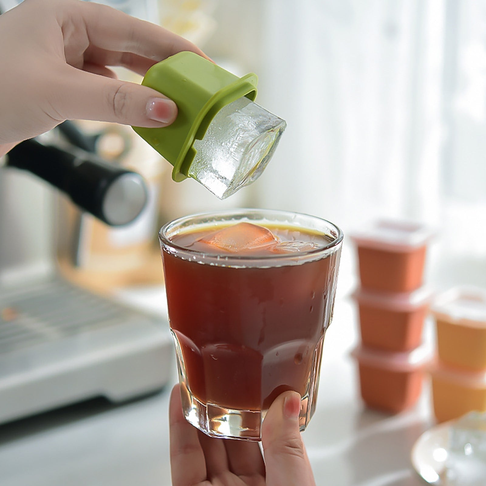 Stackable Ice Cube Maker Set