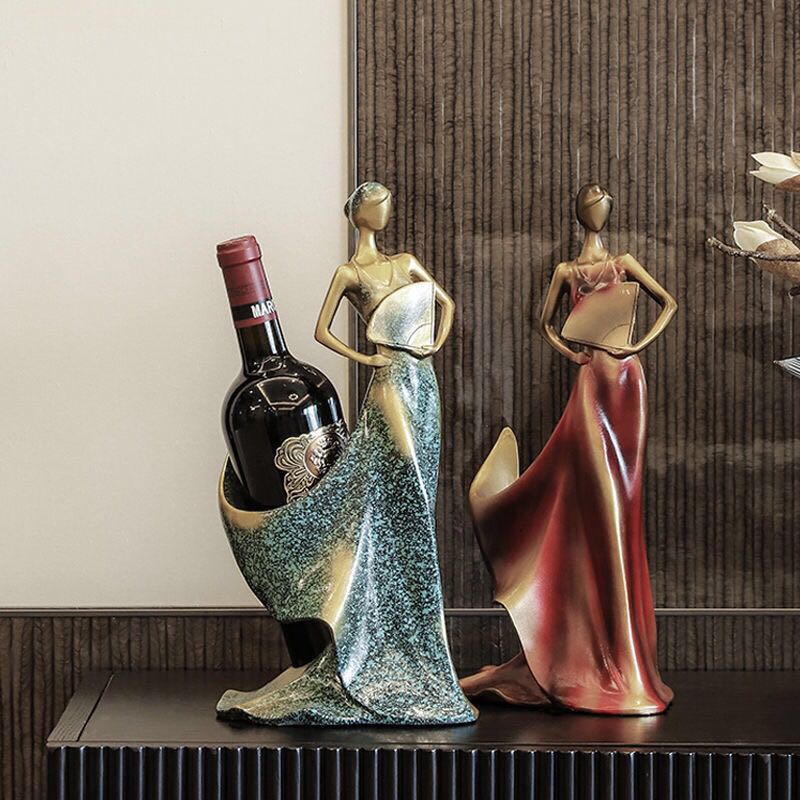 Modern Family Figurines Wine Holder