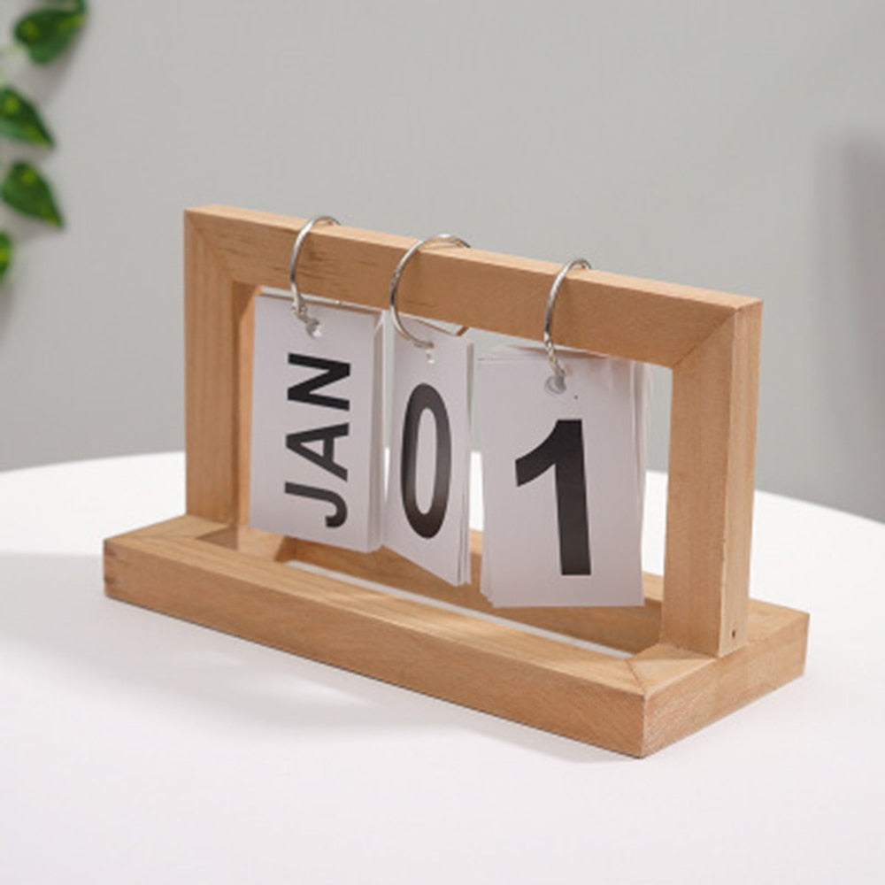 Wooden Flip Desktop Daily Calendar