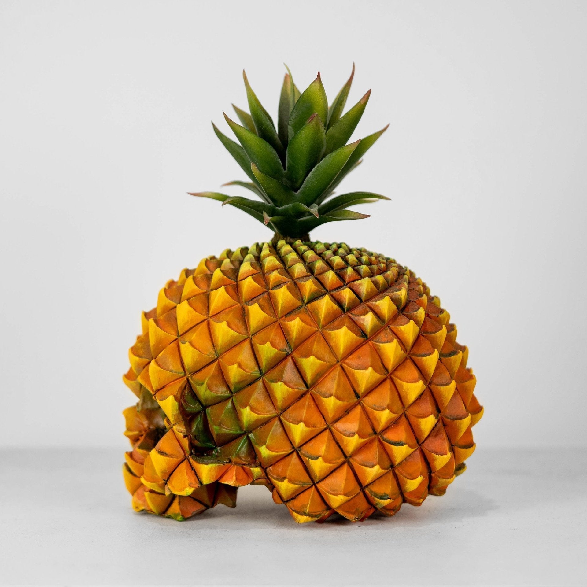 Creative Resin Gothic Pineapple Skull Statue