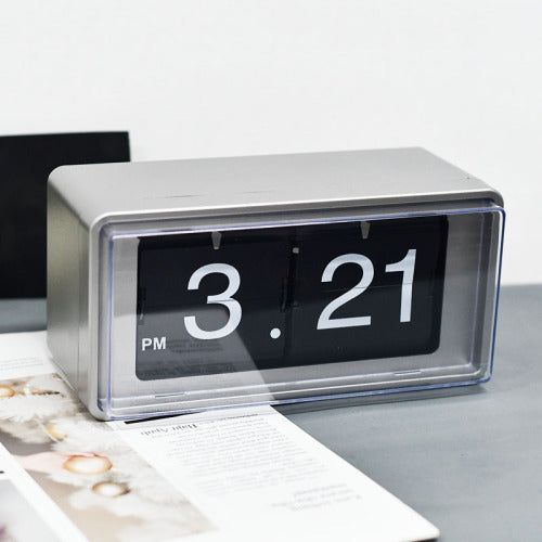 Elegant Retro Auto Flip Desk Clock