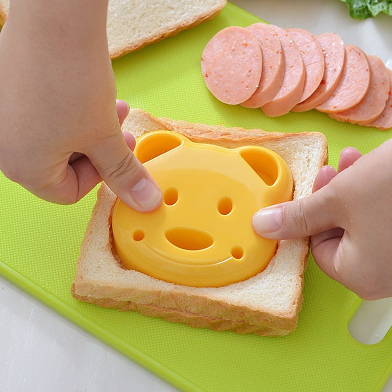 Little Bear Shape Sandwich Mold