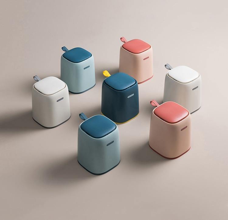 Mini Desktop Portable Trash Can