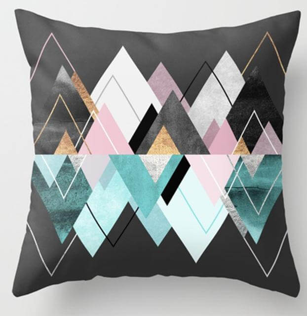 Irregular Triangle Pattern Pillow Cases