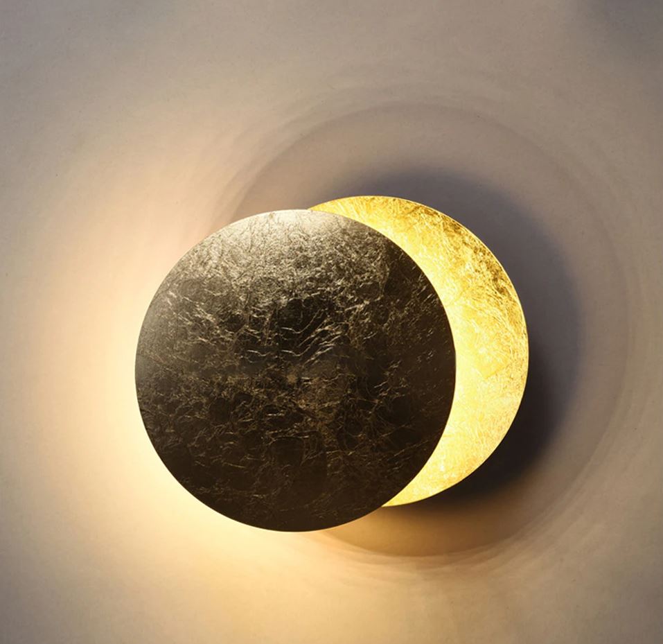 Elegant Lunar Eclipse Wall Lamp