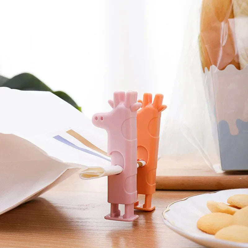 Cute Giraffe Plastic Bag Sealing Clip