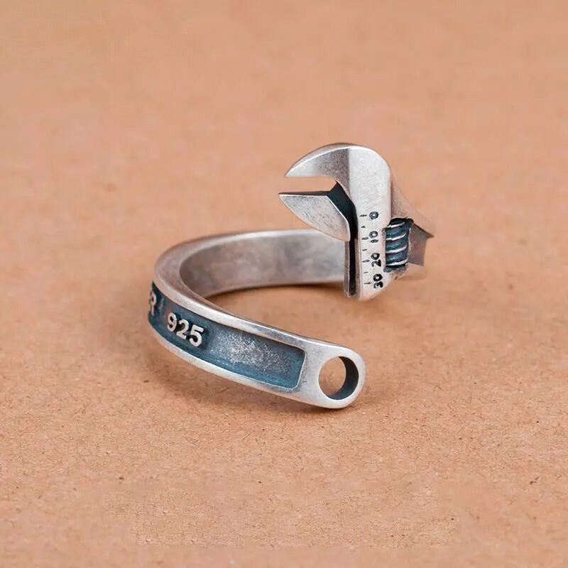 Retro Adjustable Wrench Ring