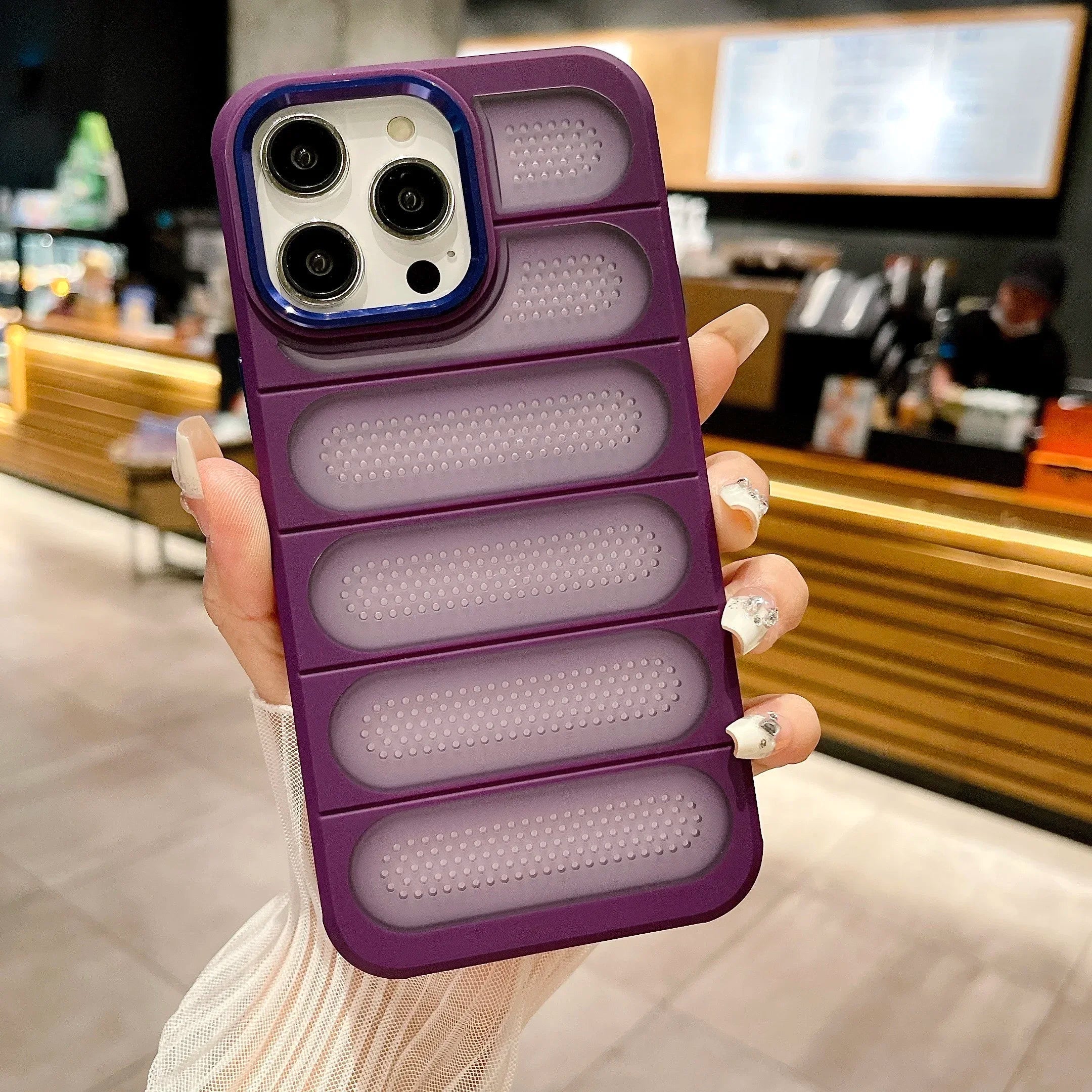 Heat Dissipation Protective Breathable Mesh Phone Case