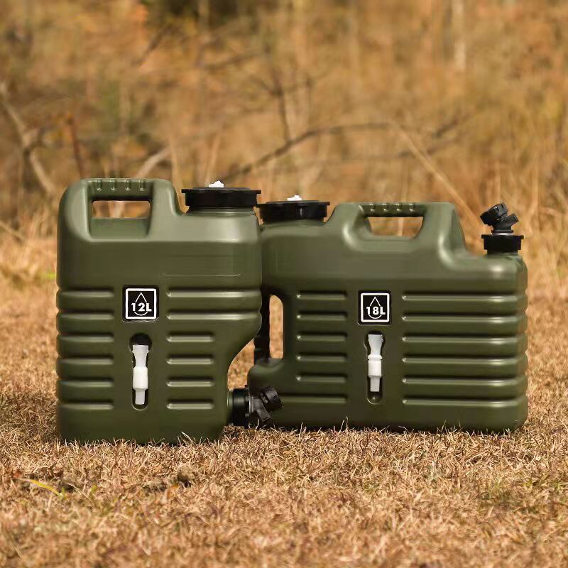 Portable Built-in Tap Camping Water Tank