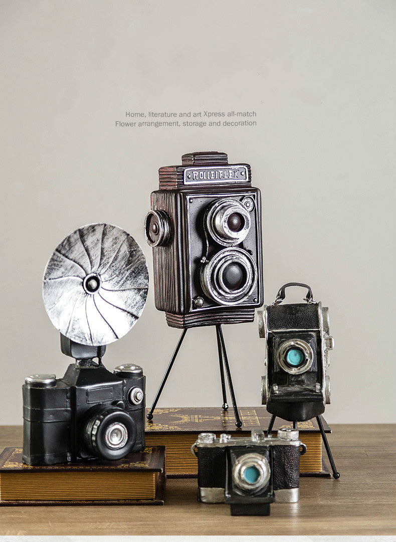 Vintage Style Old-fashioned Artificial Film Player Telephone Camera Projector