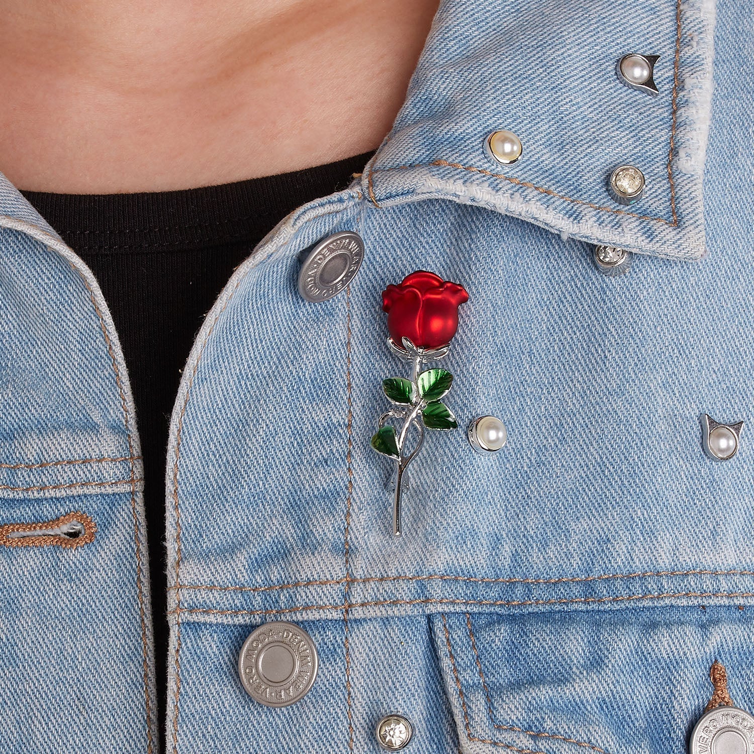 Elegant Rhinestone Flower Brooches