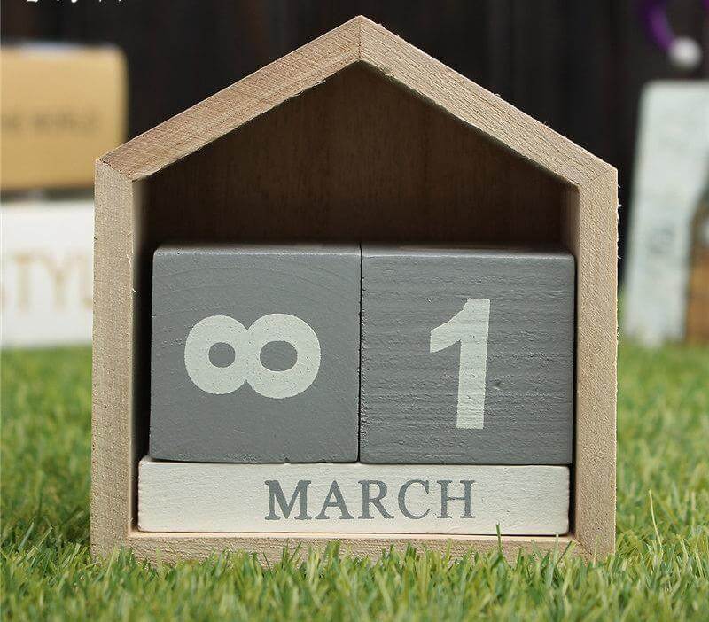 Wood Block Calendar Home Decoration