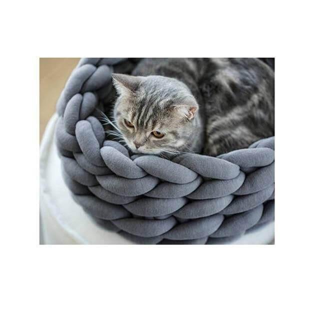 Handmade Knit Pet Bed