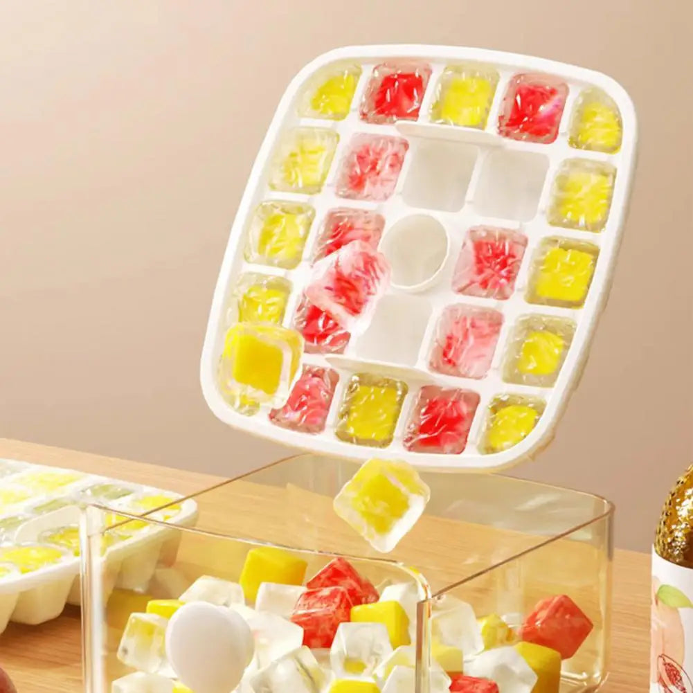 High Capacity Easy Press Frozen Ice Ball Maker