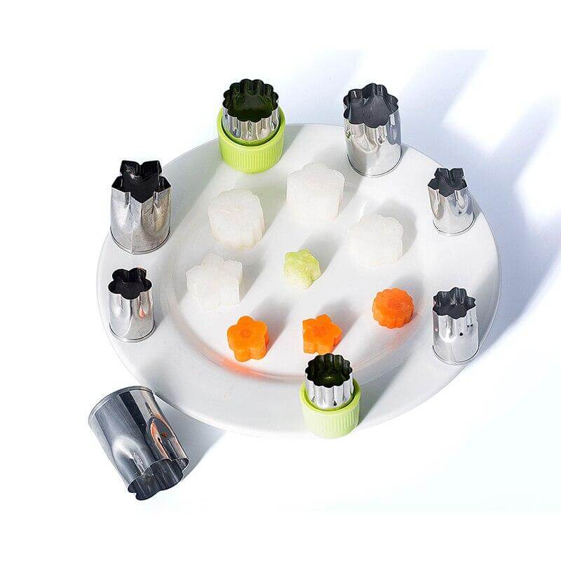 8pcs/Set Stainless Steel Puzzle Fruit Vegetable Cutter