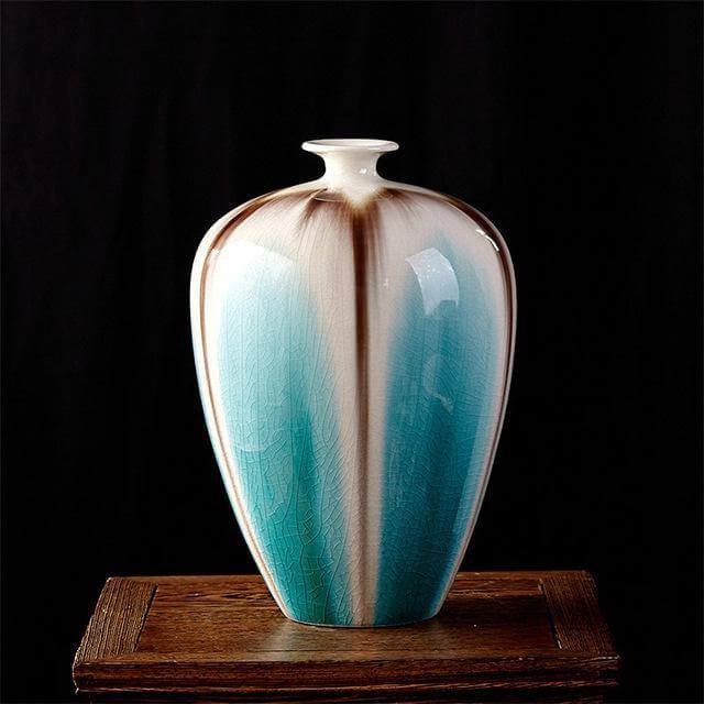 Classical Ancient Jingdezhen Ice Crack Ceramic Glaze Vase