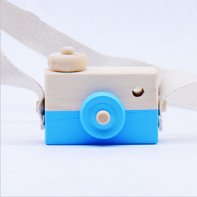 Cute Wooden Camera Hanging Camera