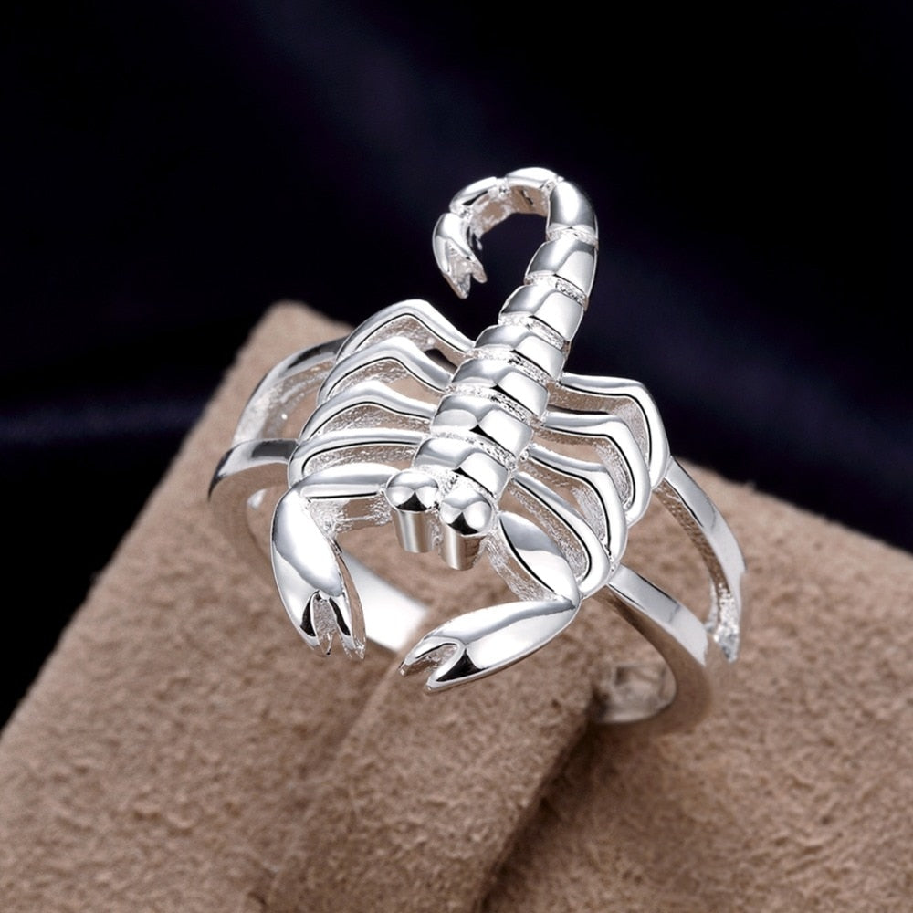 Lucky Gothic Scorpion Ring