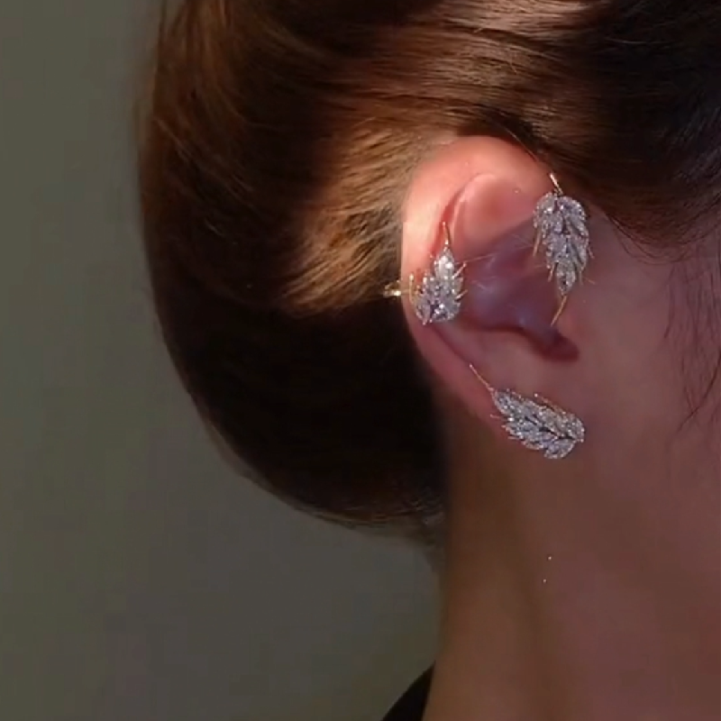 Elegant Sparkling Zircon Fairy Wings Earrings