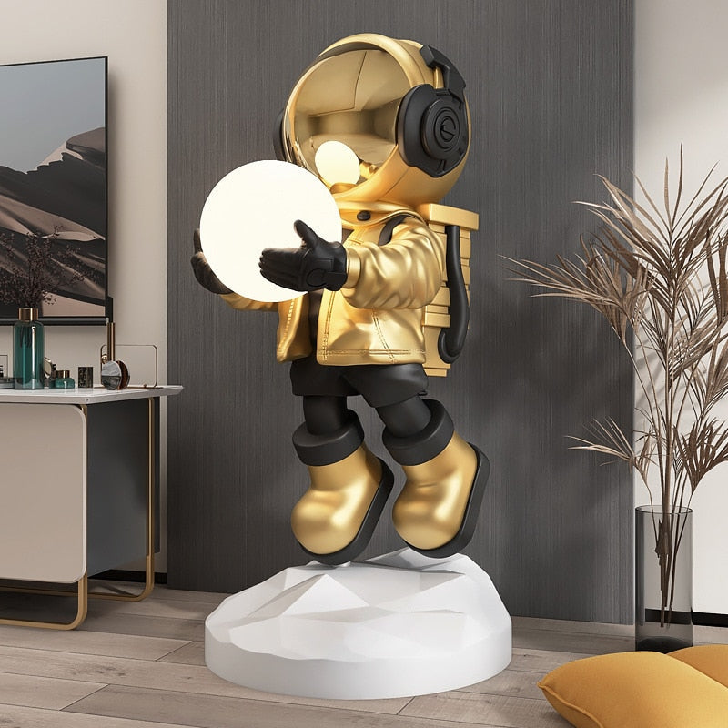 Creative Astronaut Statue Home Decor Lamp