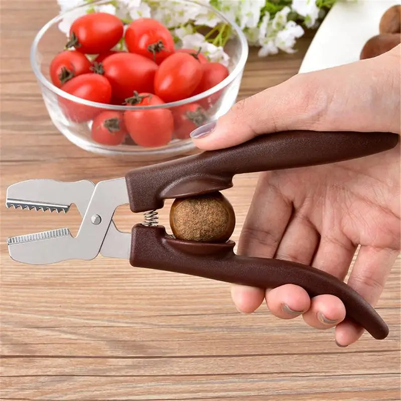 Effortless Snap Chestnut Cutter