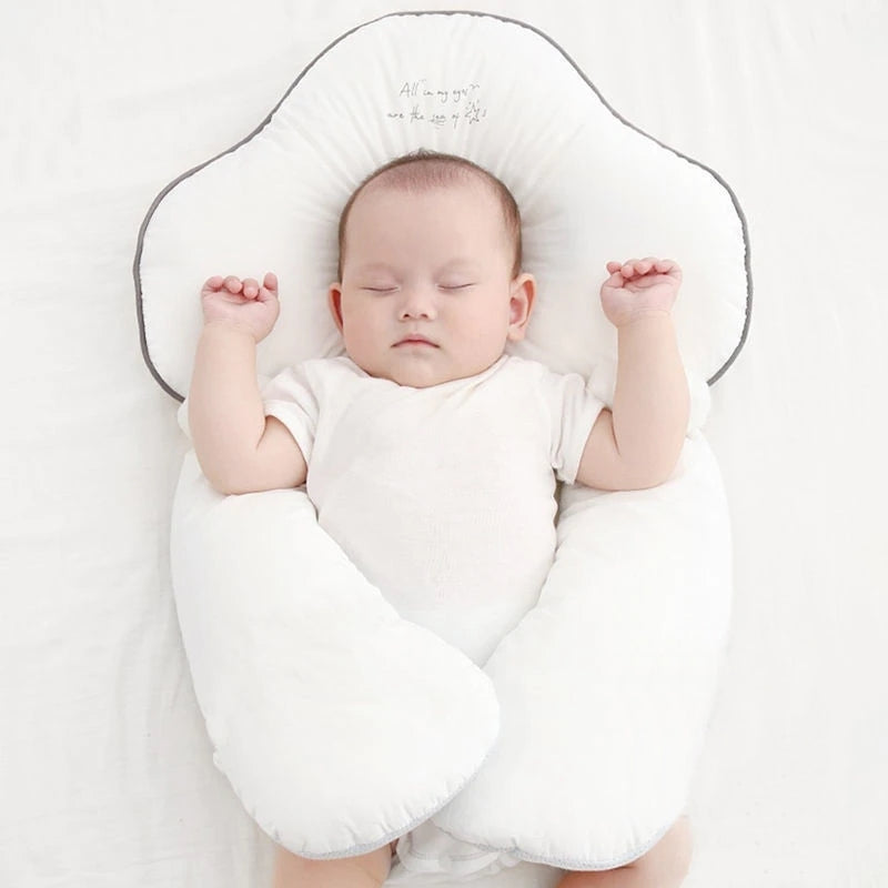 Breathable Newborn Baby Nest Pillow