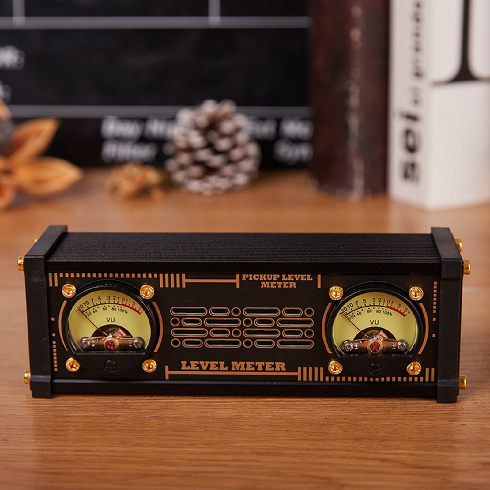 Dynamic Retro Voice Level Meter