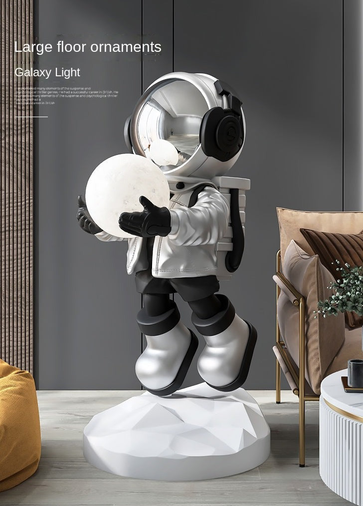 Creative Astronaut Statue Home Decor Lamp