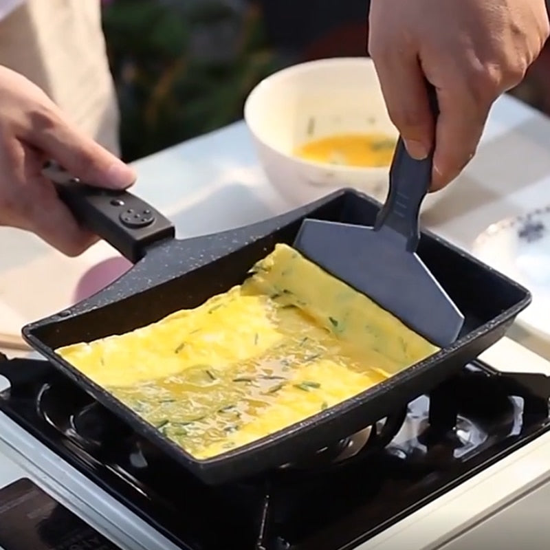 Non-Stick Egg Rolling Pan